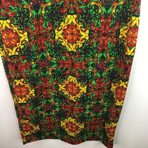 LULAROE Fractal Design Dress - Picture 2 of 7